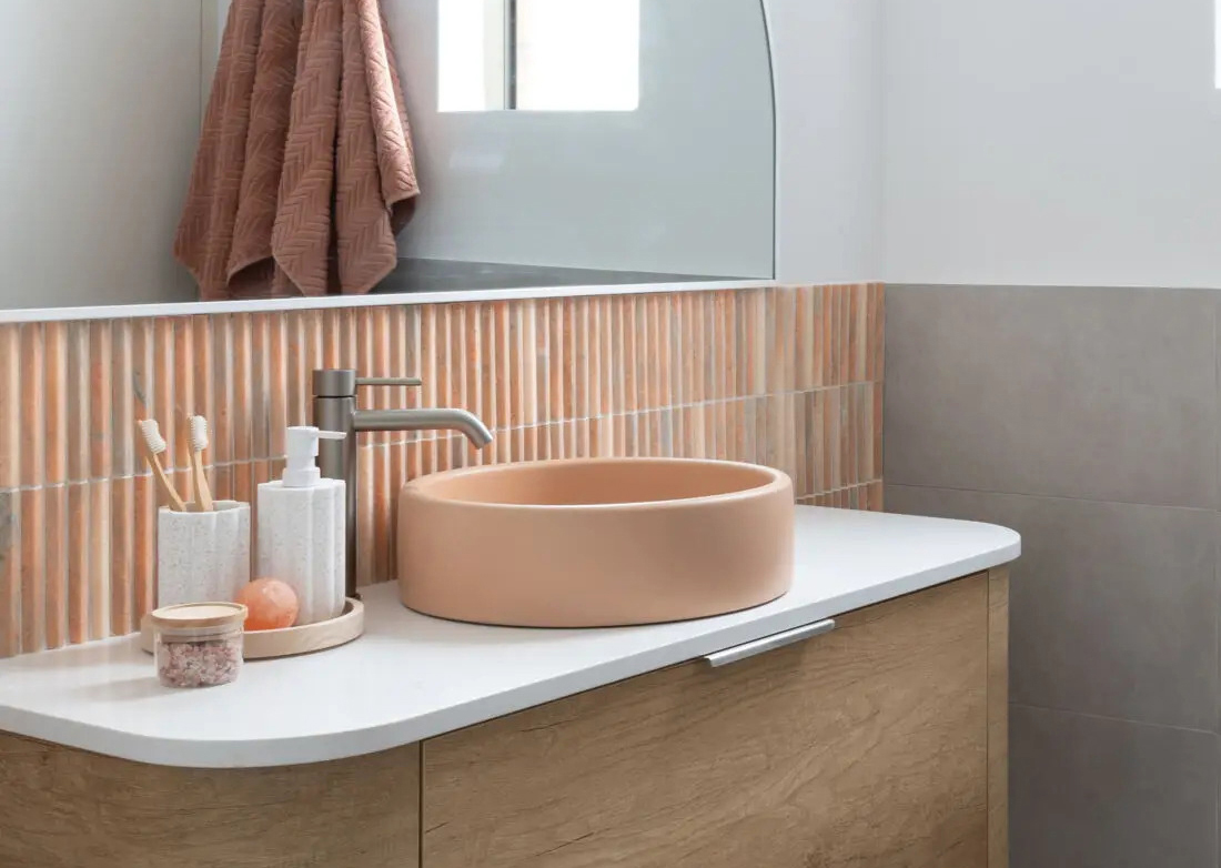 HatchRenoNov2312798 Edit scaled 02 2 Bathroom Renovations 3