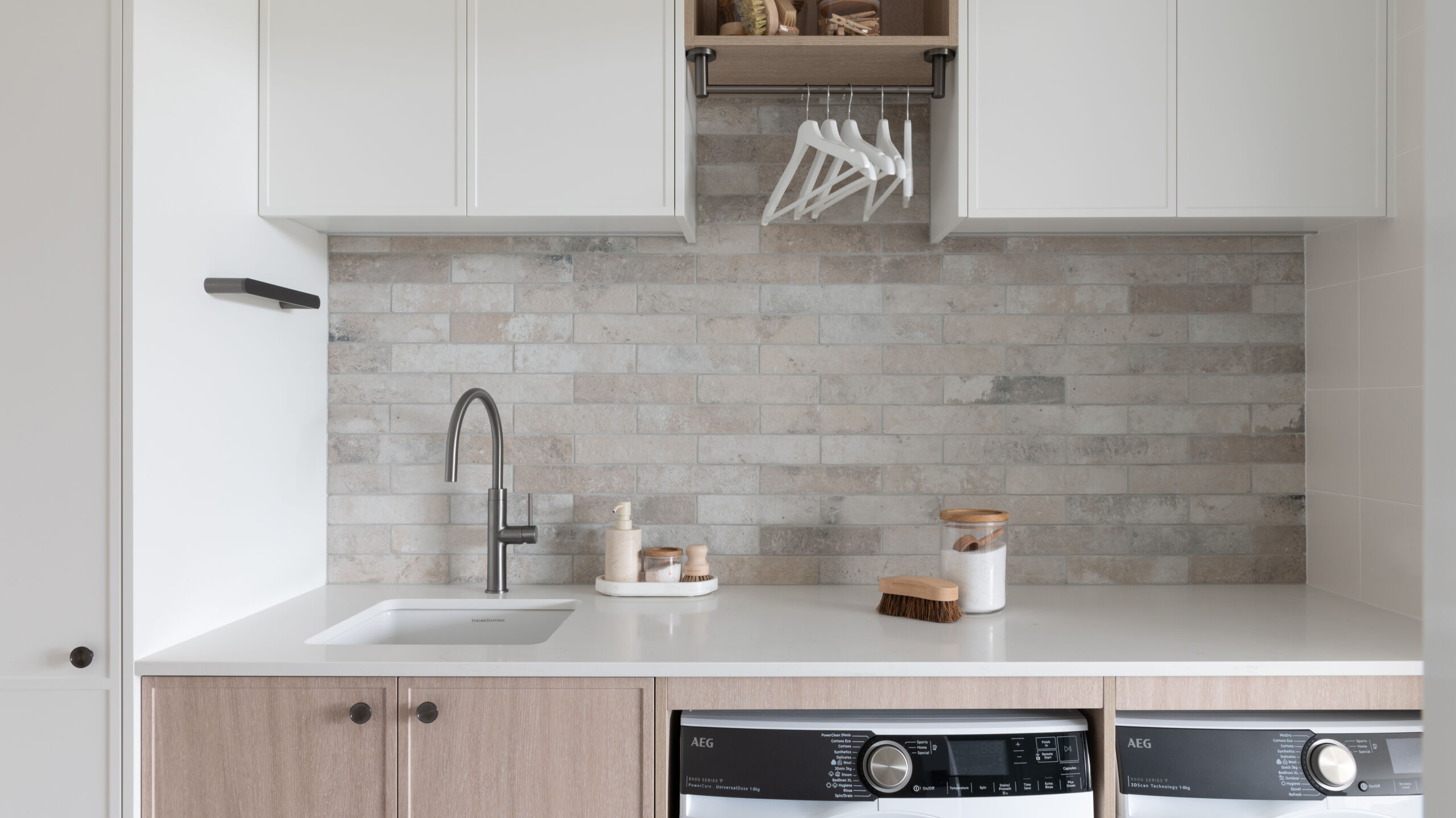 Hatch Interiors Dec 244220 Edit scaled Laundry Renovations 3